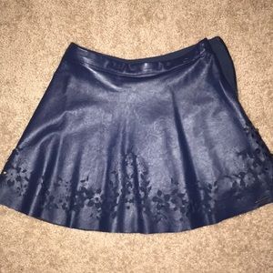 Mini leather skirt!